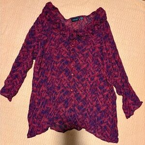 Avenue Women's Plus Sz 22/24
Chiffon Blouse Ruffle
Neckline Pink Purple